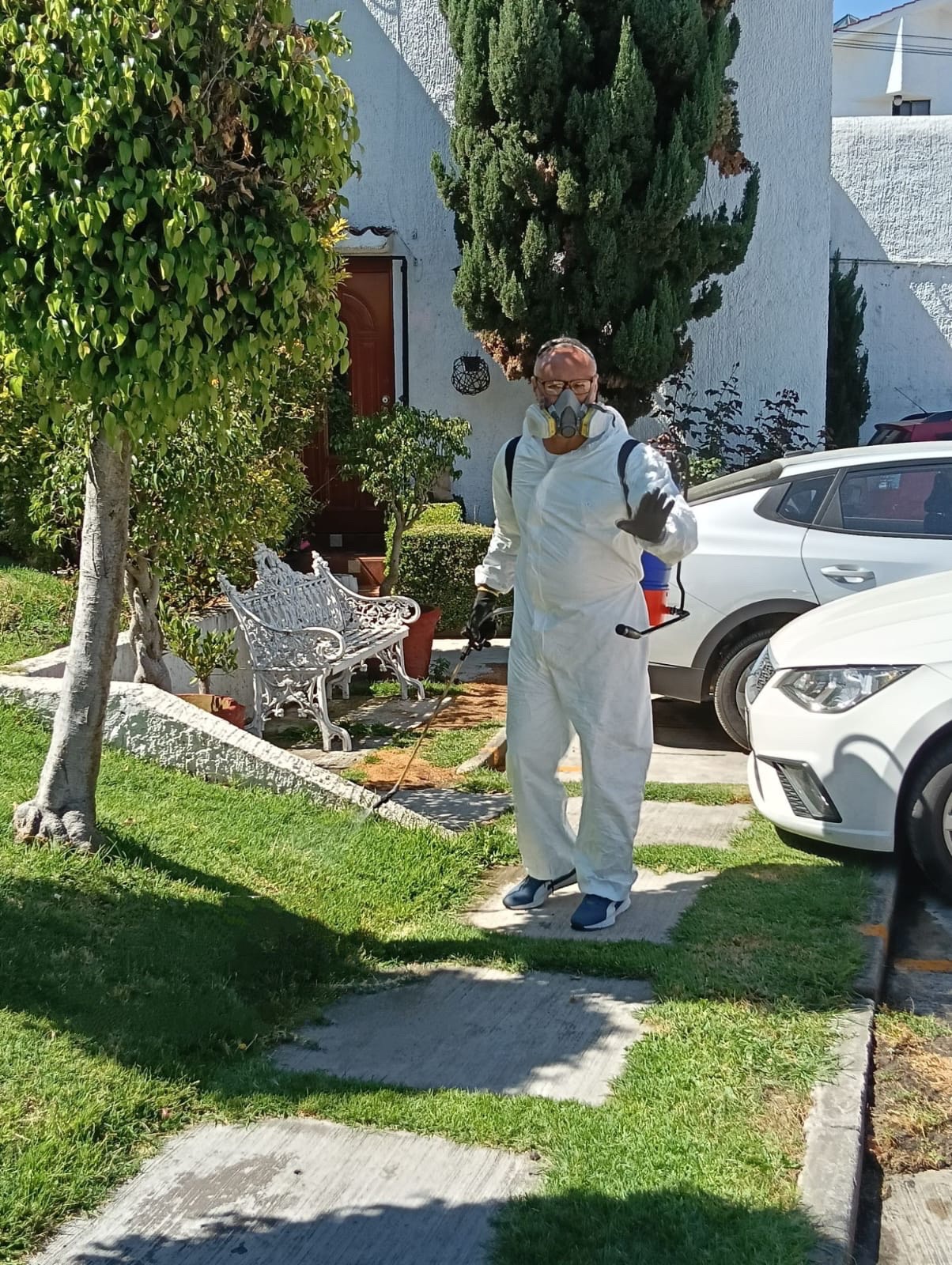 Servicio de ALMECH Control de Plagas en exterior